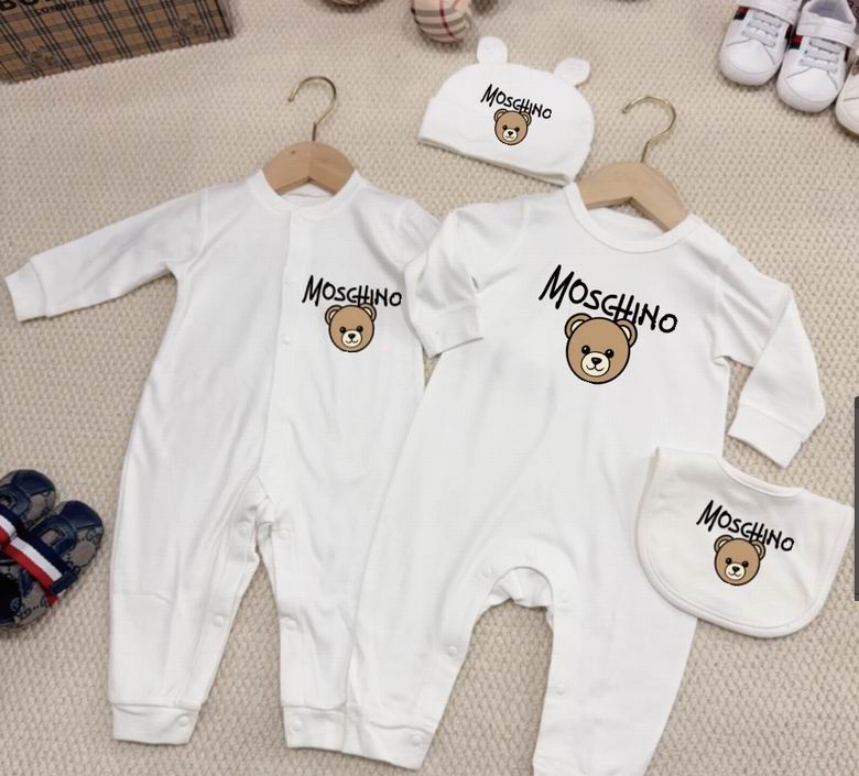 Moschino sz52 59 66 73 80 85 90 142